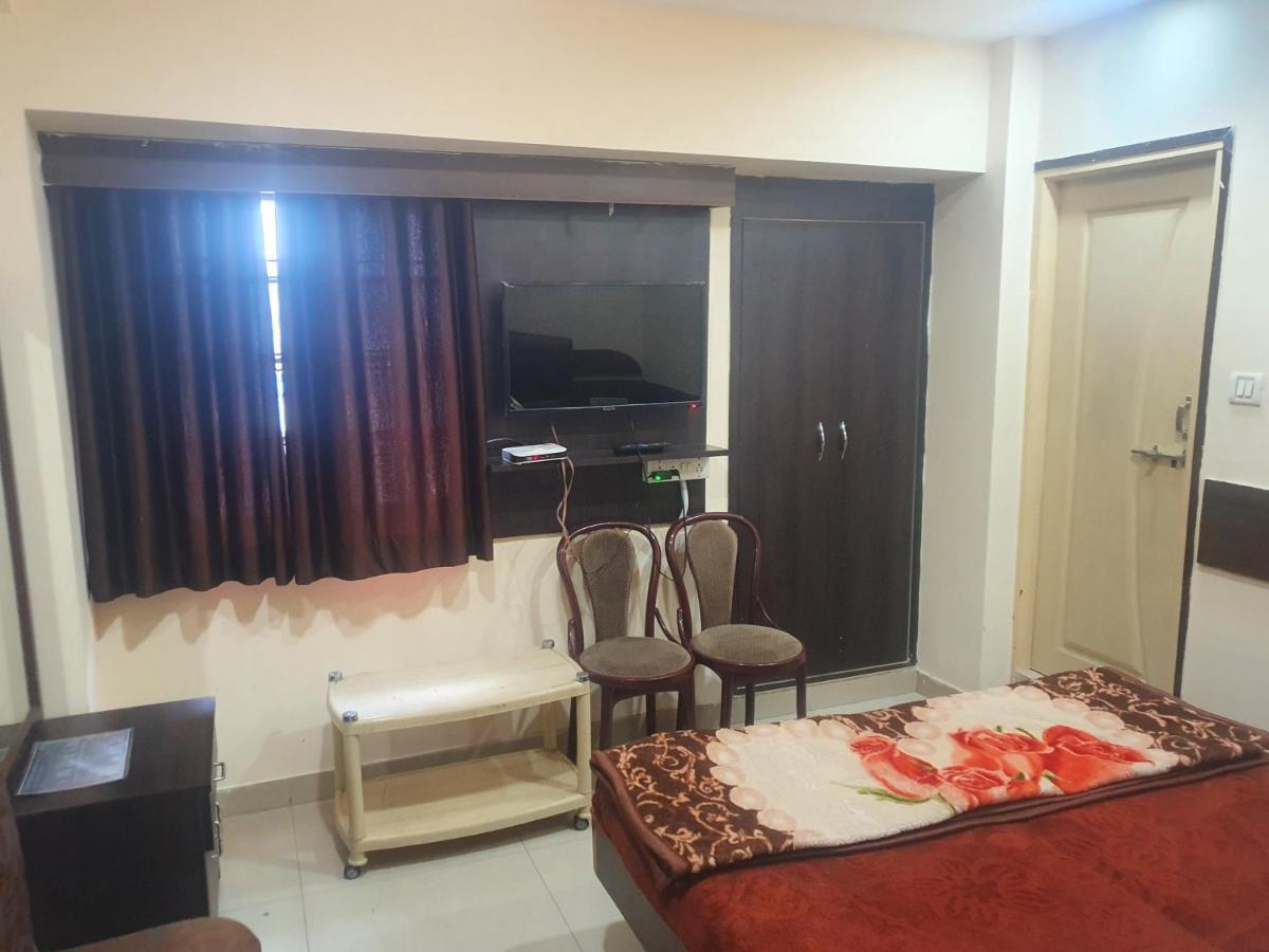 Hotel Anmol Ambikāpur Kültér fotó