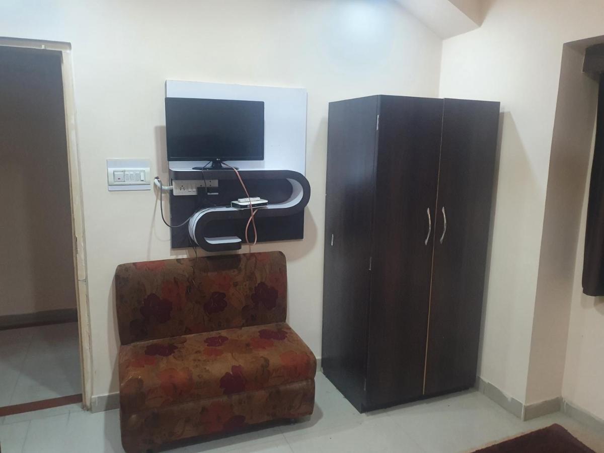 Hotel Anmol Ambikāpur Kültér fotó
