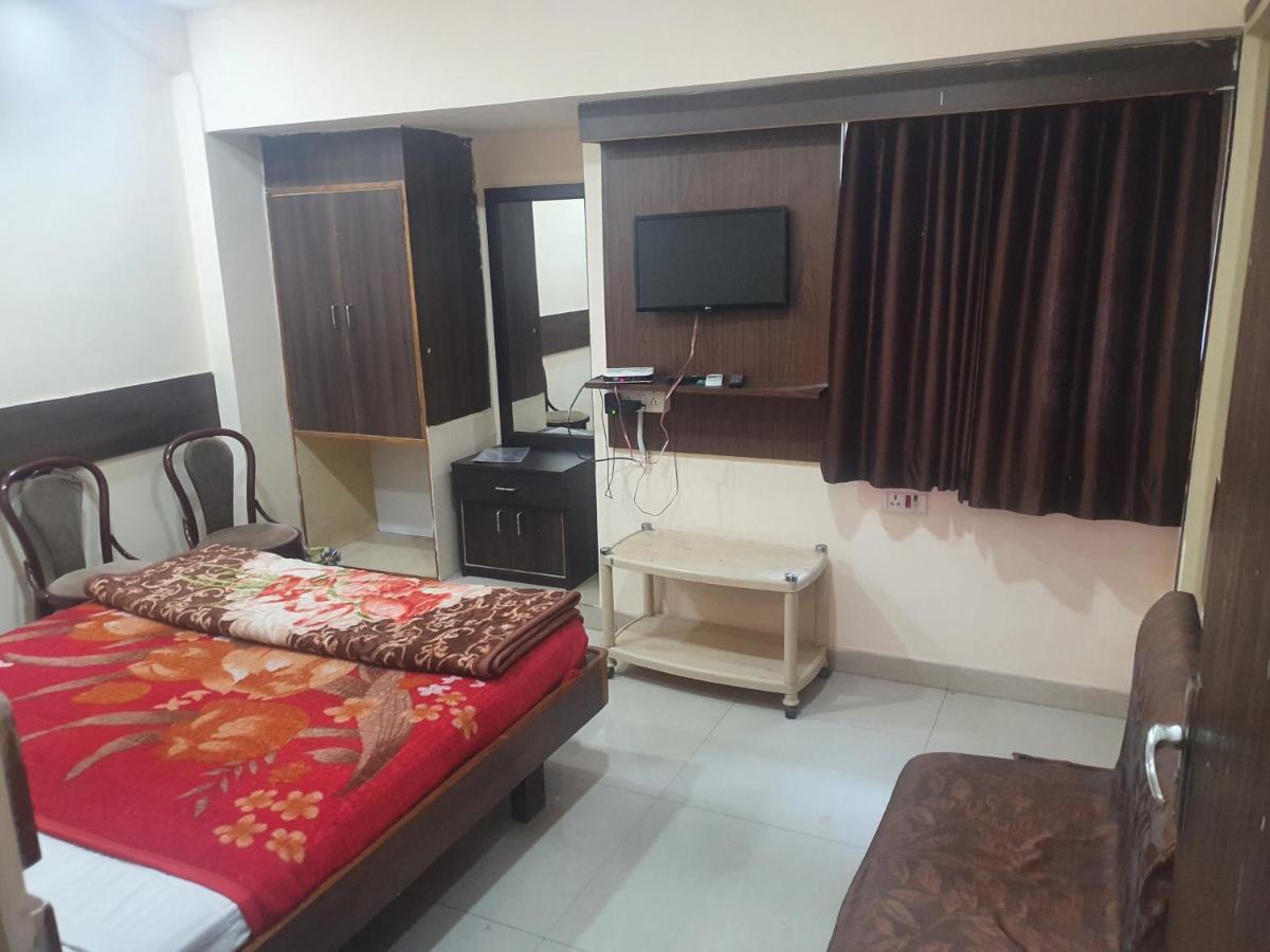 Hotel Anmol Ambikāpur Kültér fotó
